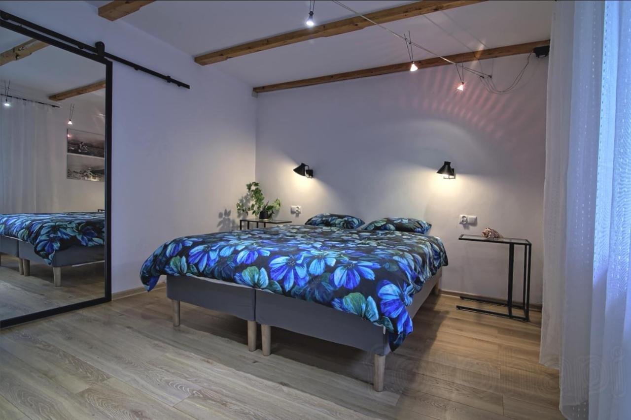 Pokoje I Apartamenty Przy Sosnowej Poddąbie Exterior foto