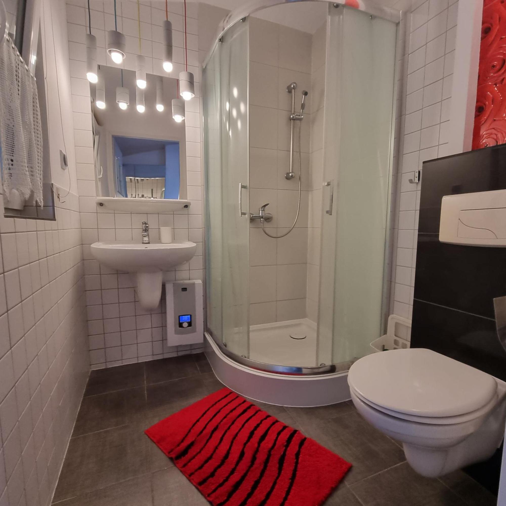Pokoje I Apartamenty Przy Sosnowej Poddąbie Exterior foto