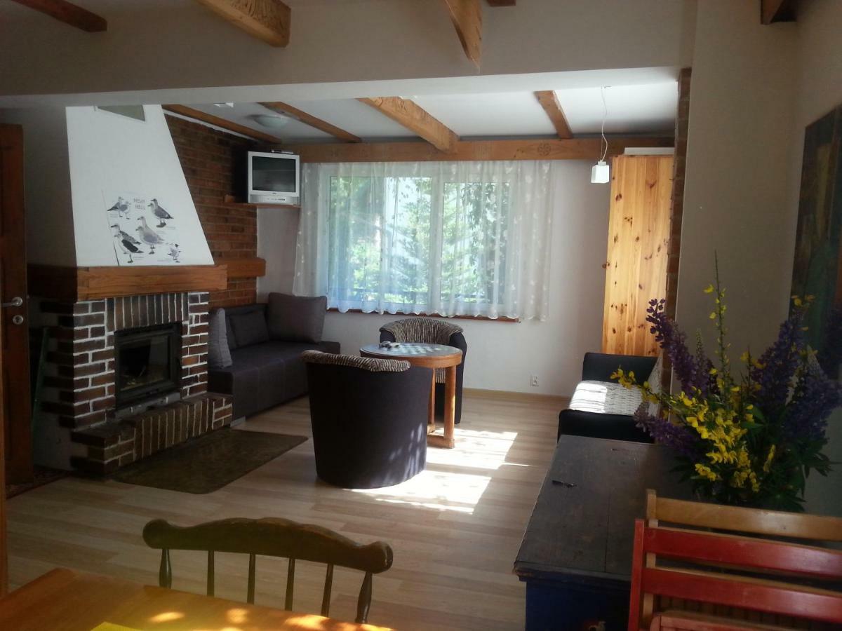Pokoje I Apartamenty Przy Sosnowej Poddąbie Exterior foto